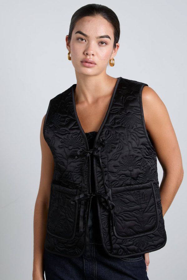 arte reversible gilet - black u0026 pink satin