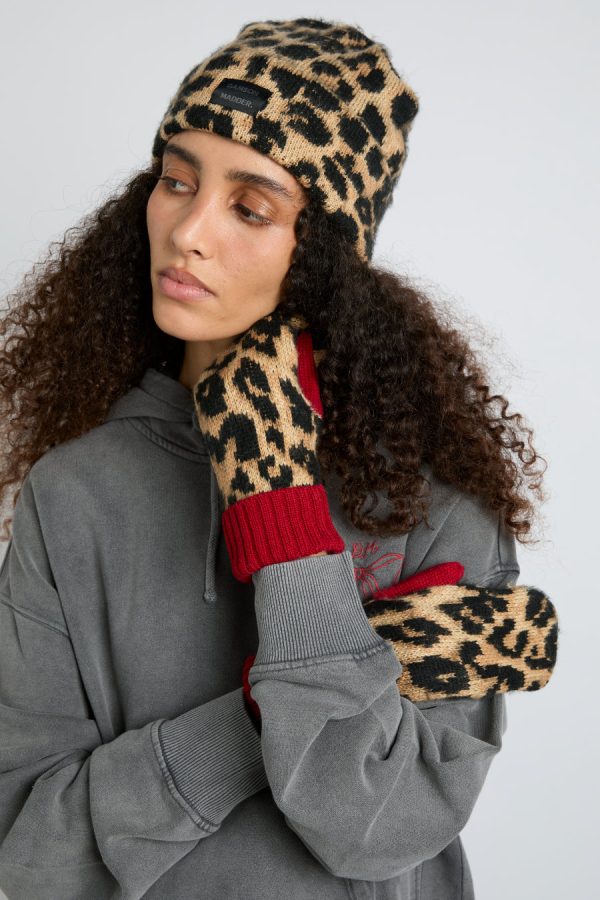 leopard knit beanie - Image 4