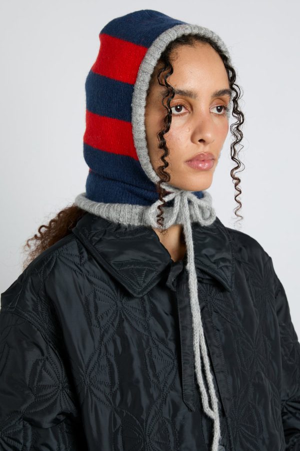 hood in red u0026 navy with grey tie
