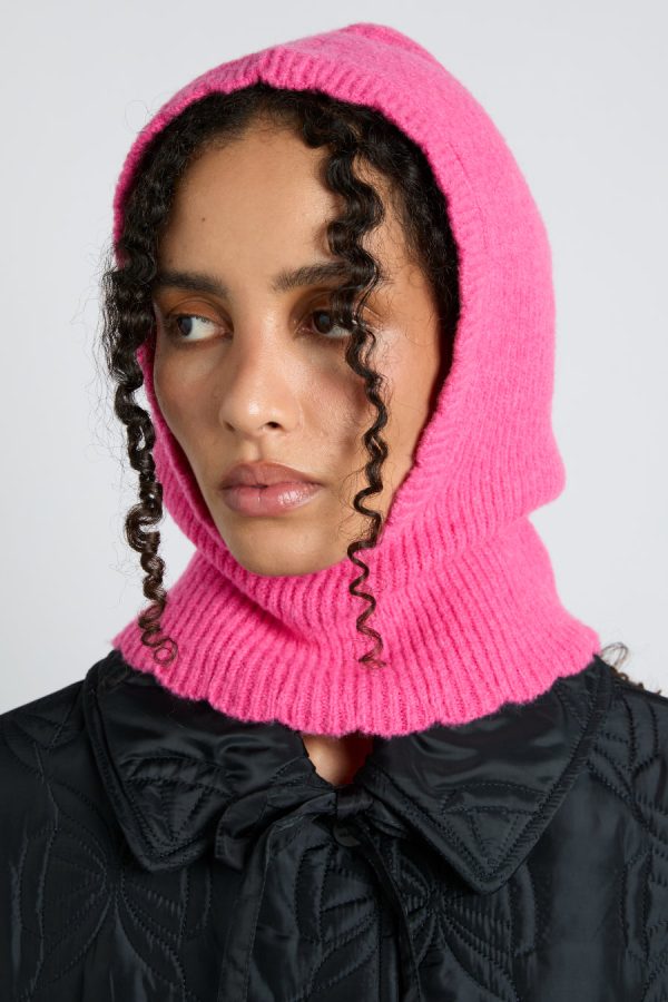 scalloped edge hood in pink - Image 3