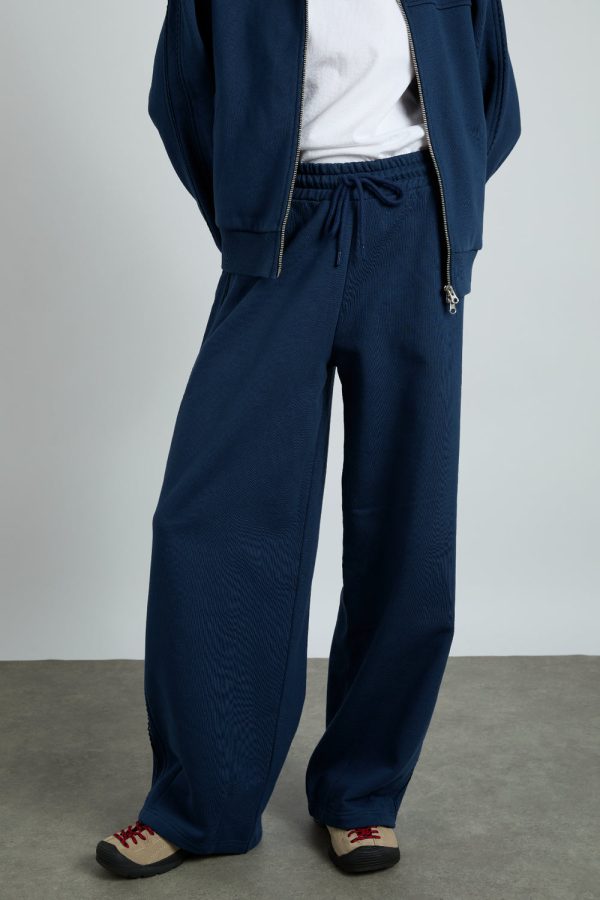 rafe jogger with crochet edge stripe - navy - Image 2