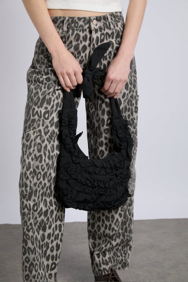 quinn slouchy bag in black - Image 3