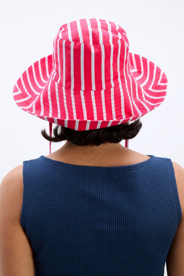 sun hat in red stripe - Image 4