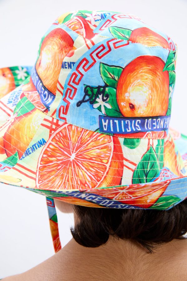 sunhat in fruit labels print - Image 3