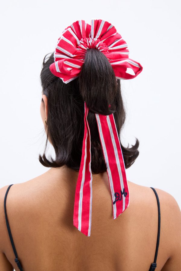 garter bun wrap in red stripe - Image 3