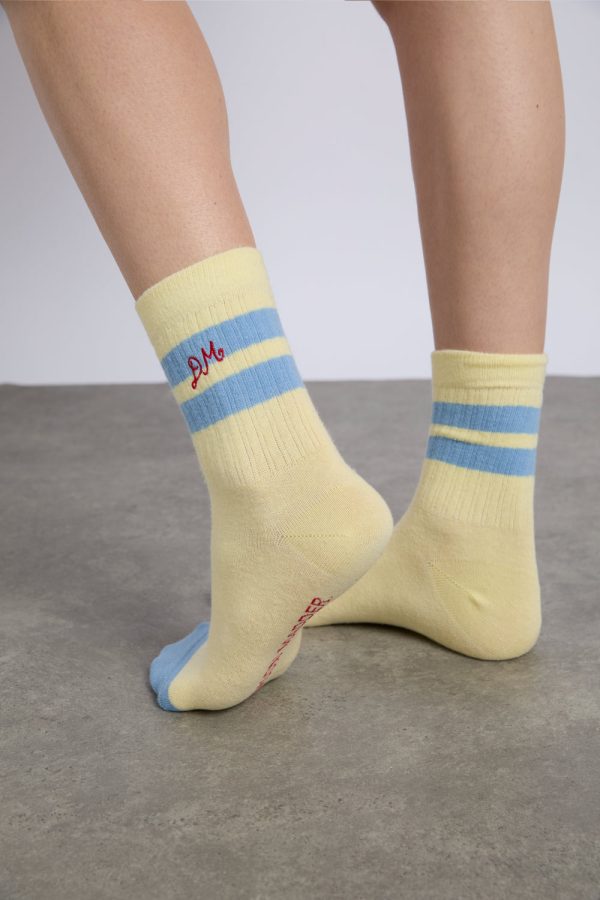 sporty calf length socks in yellow and blue - Image 4